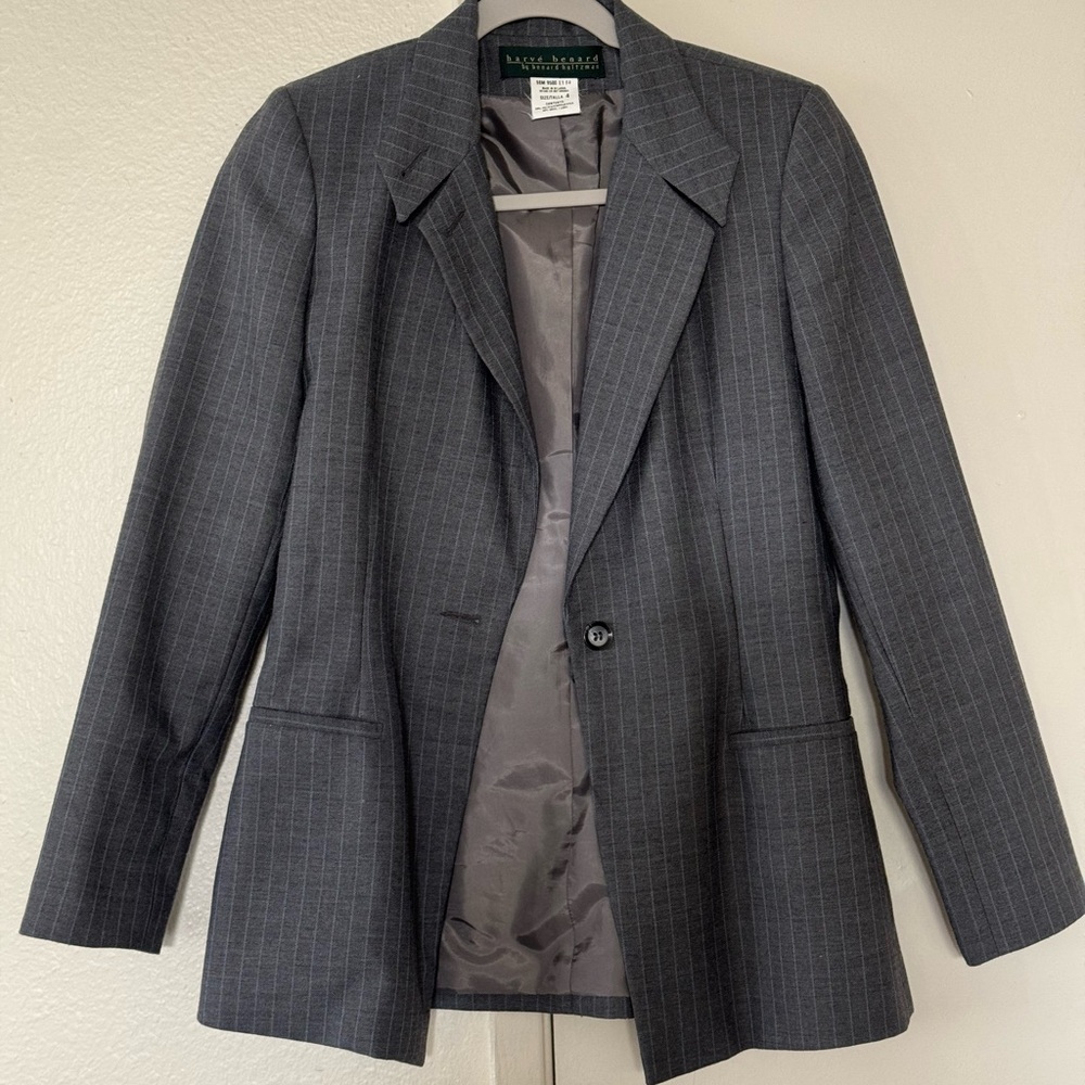 Vintage 90’s Gray Pinstripe Blazer